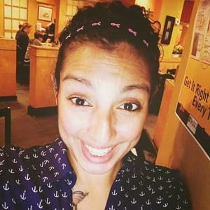 Meet your Posher, Jacqueline